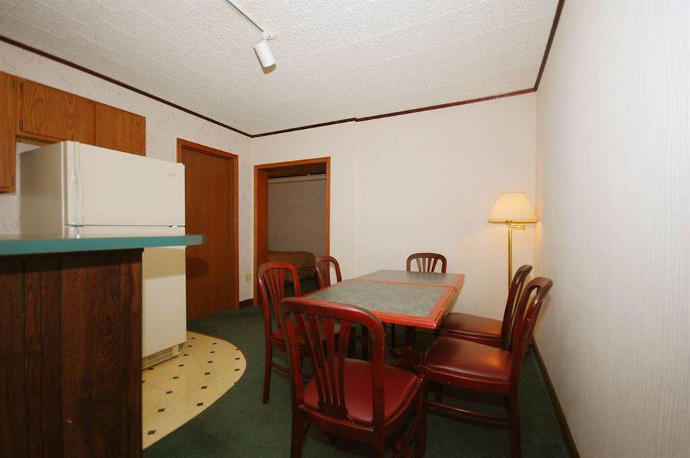 Quality Inn Gaylord Extérieur photo